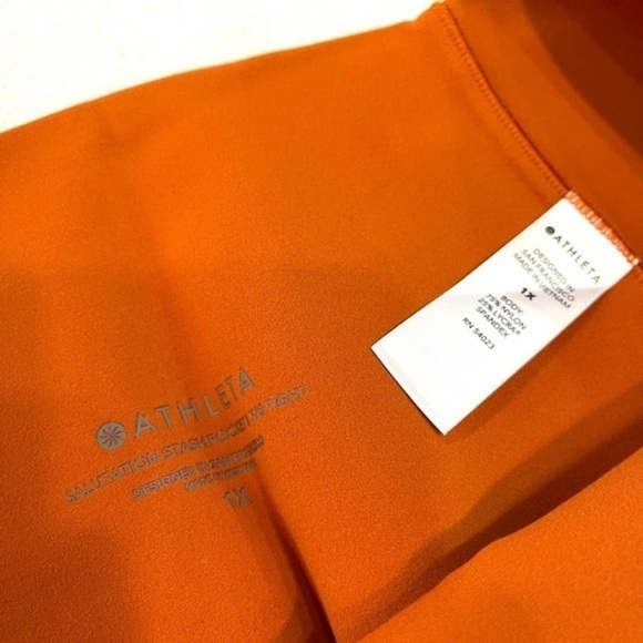 NWT Athleta Salutation Stash Pocket plus size 1X Legging - Picture 9 of 16